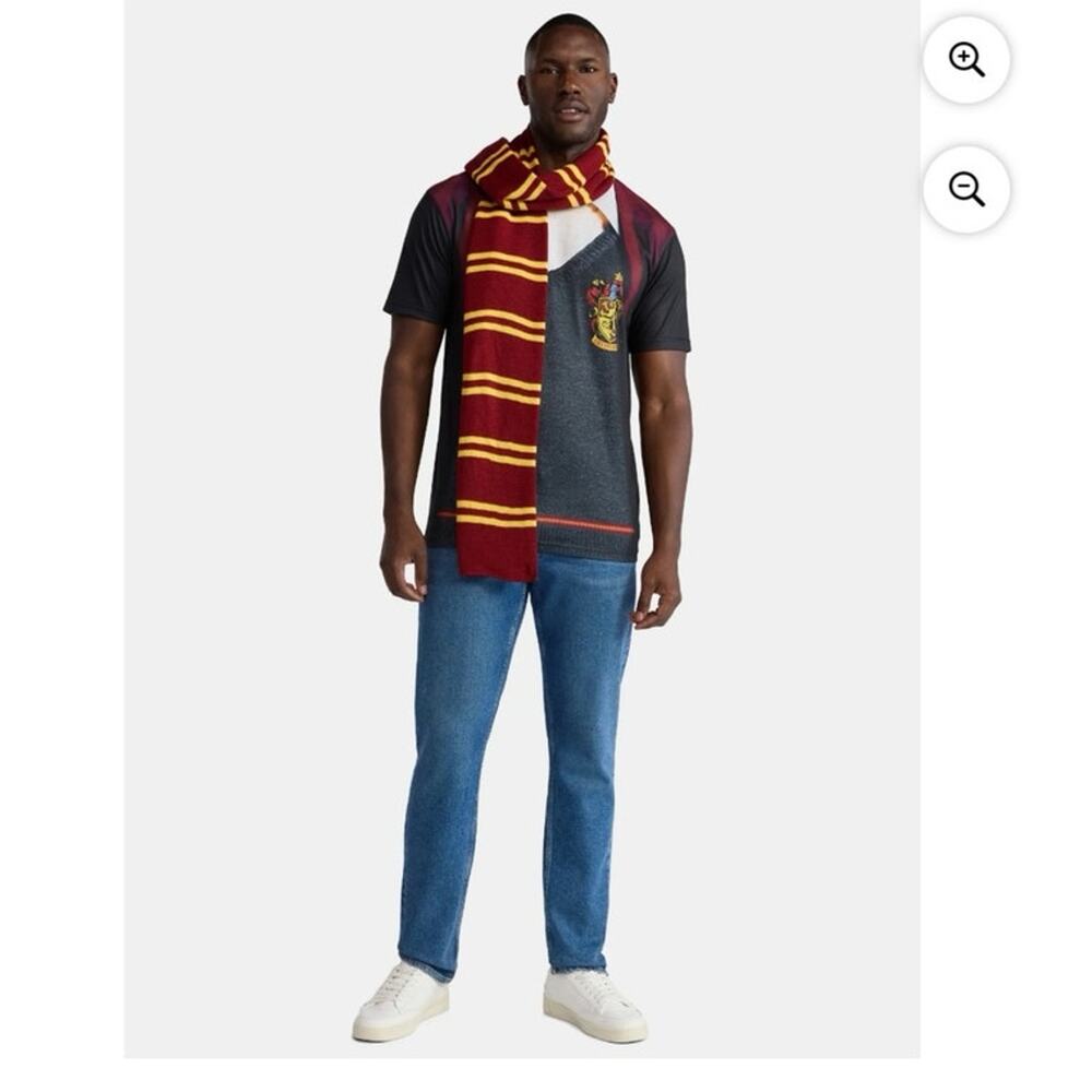 Gryffindor Crest Short-Sleeve Tee - Maroon/Gray